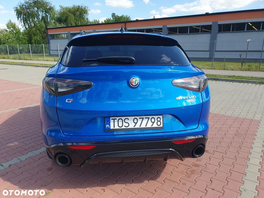 Alfa Romeo Stelvio 2.0 Turbo Veloce Q4 - 6