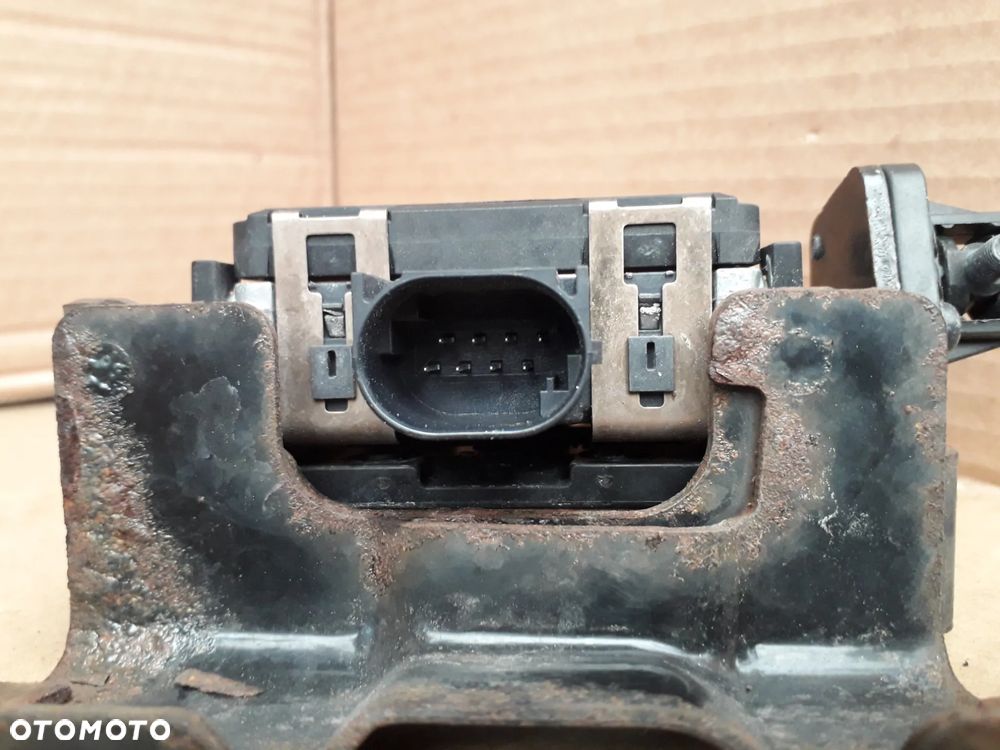 Radar Sensor Nissan Qashqai J 11  284384EA5A - 2