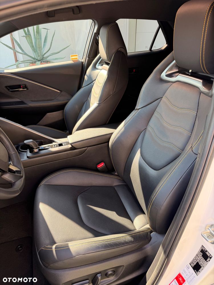 Toyota C-HR 2.0 Hybrid Dynamic Force Executive Premiere Edition - 21