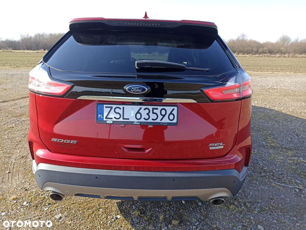 Ford Edge - 18