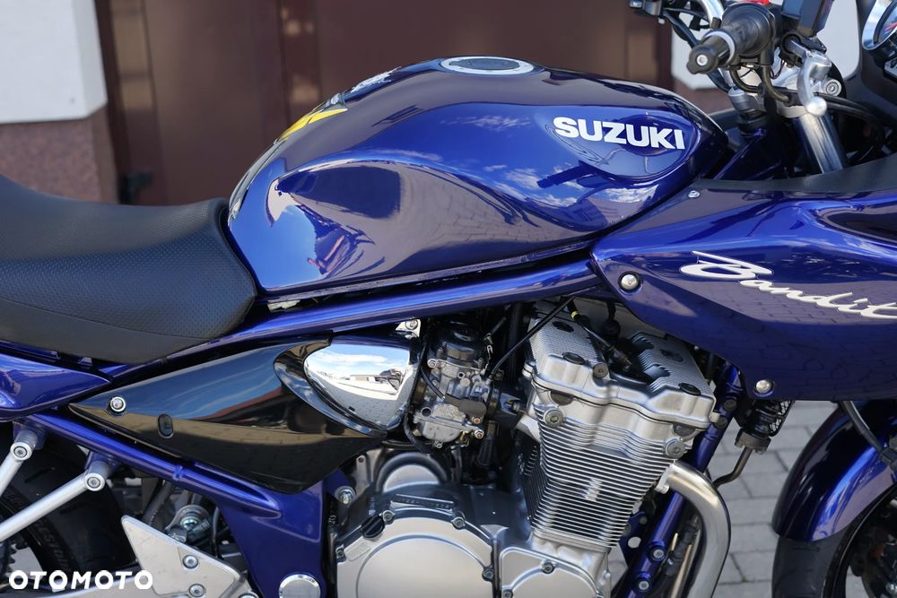 Suzuki Bandit - 10