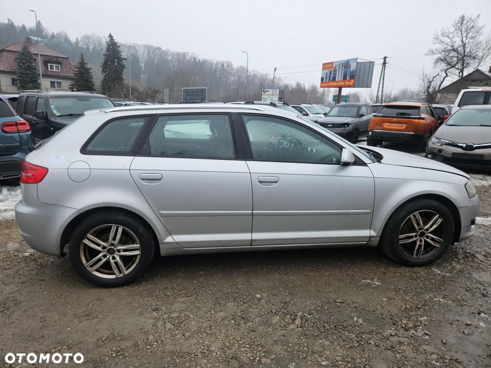Audi A3 Sportback 2.0 TDI DPF Ambiente - 12