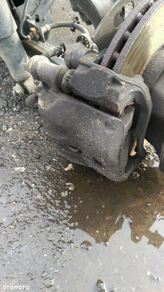 zacisk prawy przód bliźniak iveco 35c 50c 17r 14+ - 1