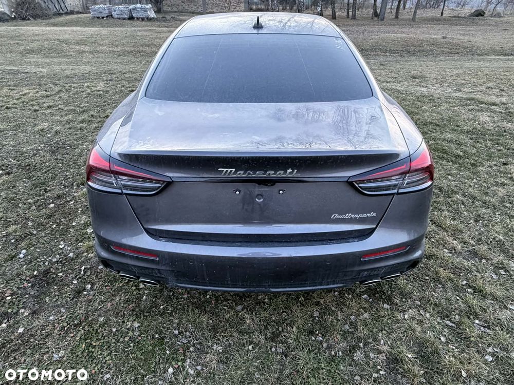 Maserati Quattroporte GranSport S - 20