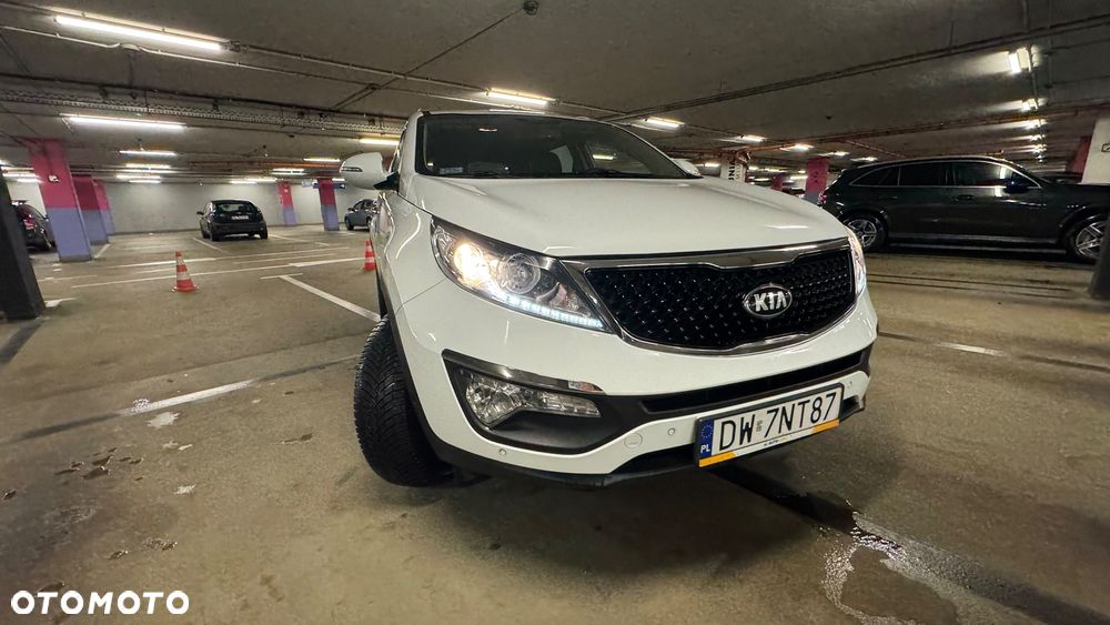 Kia Sportage 2.0 CRDI L AWD - 11