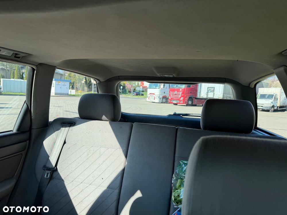 Audi A6 Avant 2.5 TDI - 15