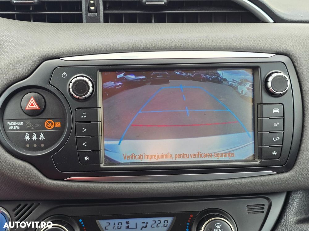 Toyota Yaris - 20