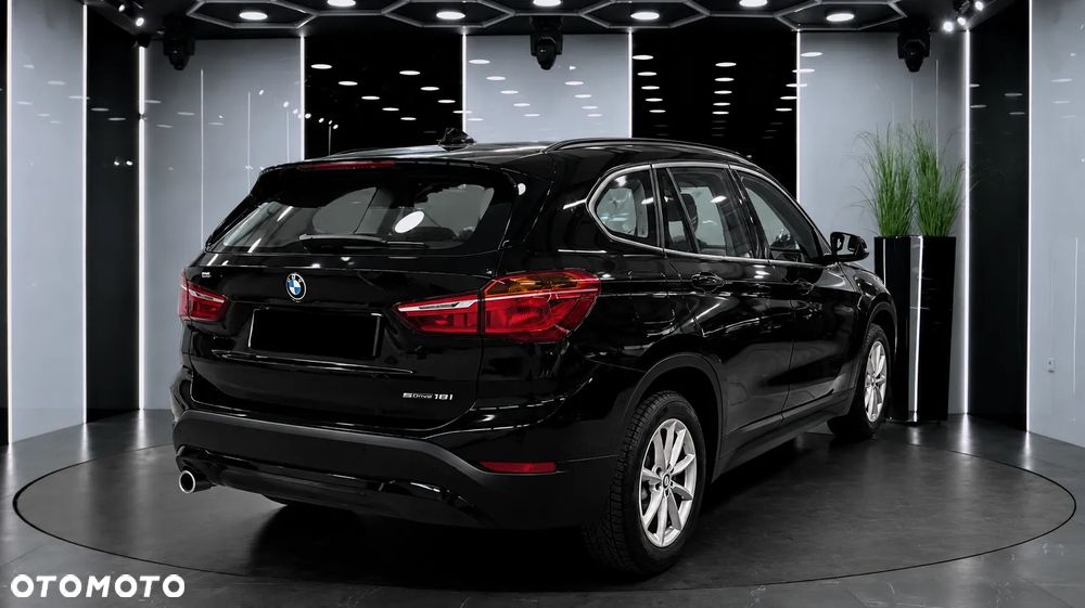 BMW X1 sDrive18i - 5