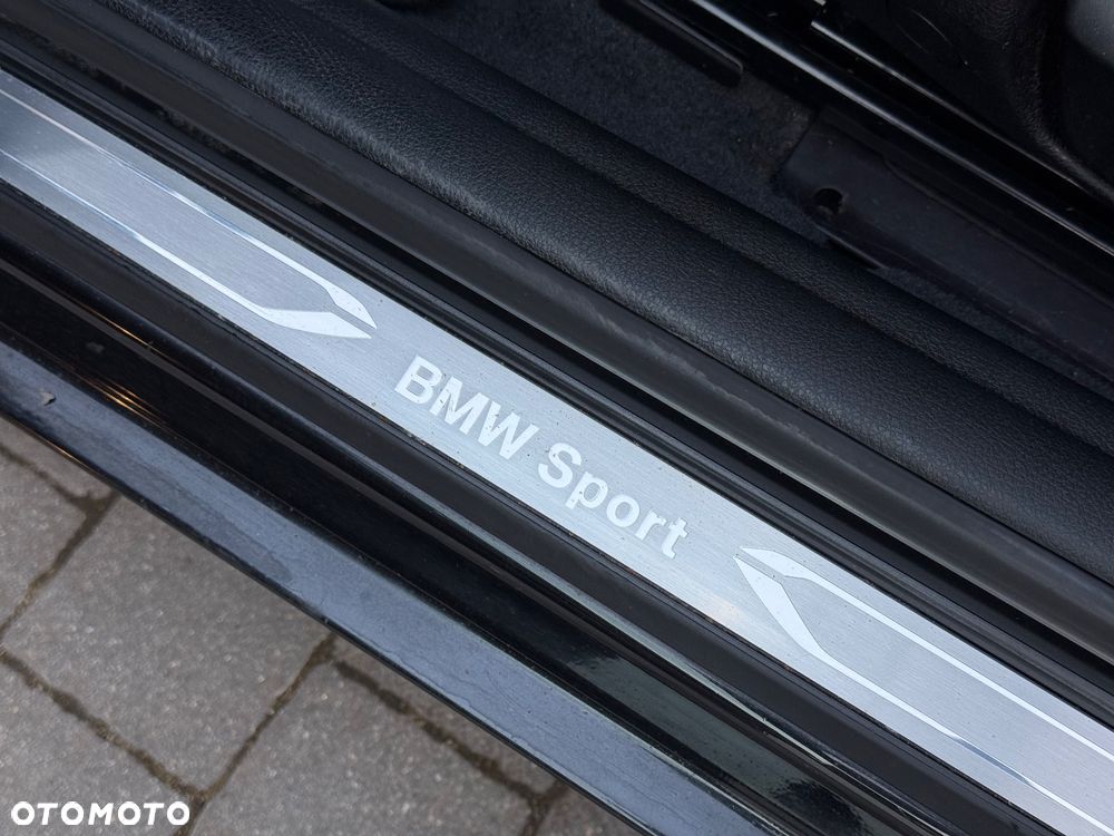 BMW Seria 2 218d Sport Line - 12