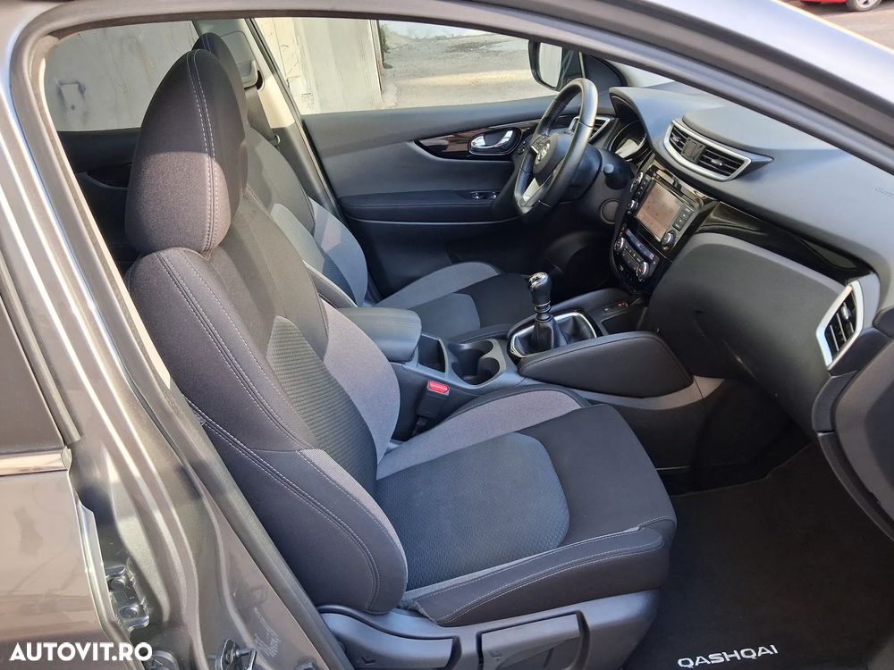 Nissan Qashqai 1.3 DIG-T N-CONNECTA - 7