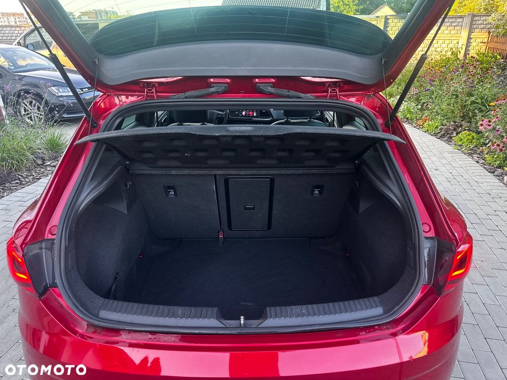 Seat Leon 1.5 eTSI FR DSG - 32