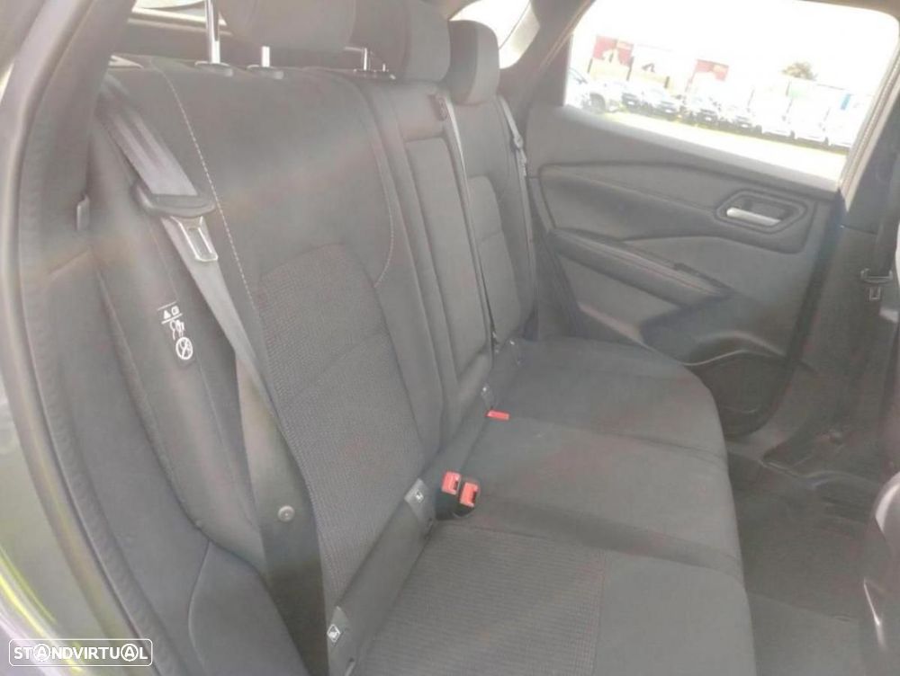 Nissan Qashqai 1.3 DIG-T MHEV Acenta - 4