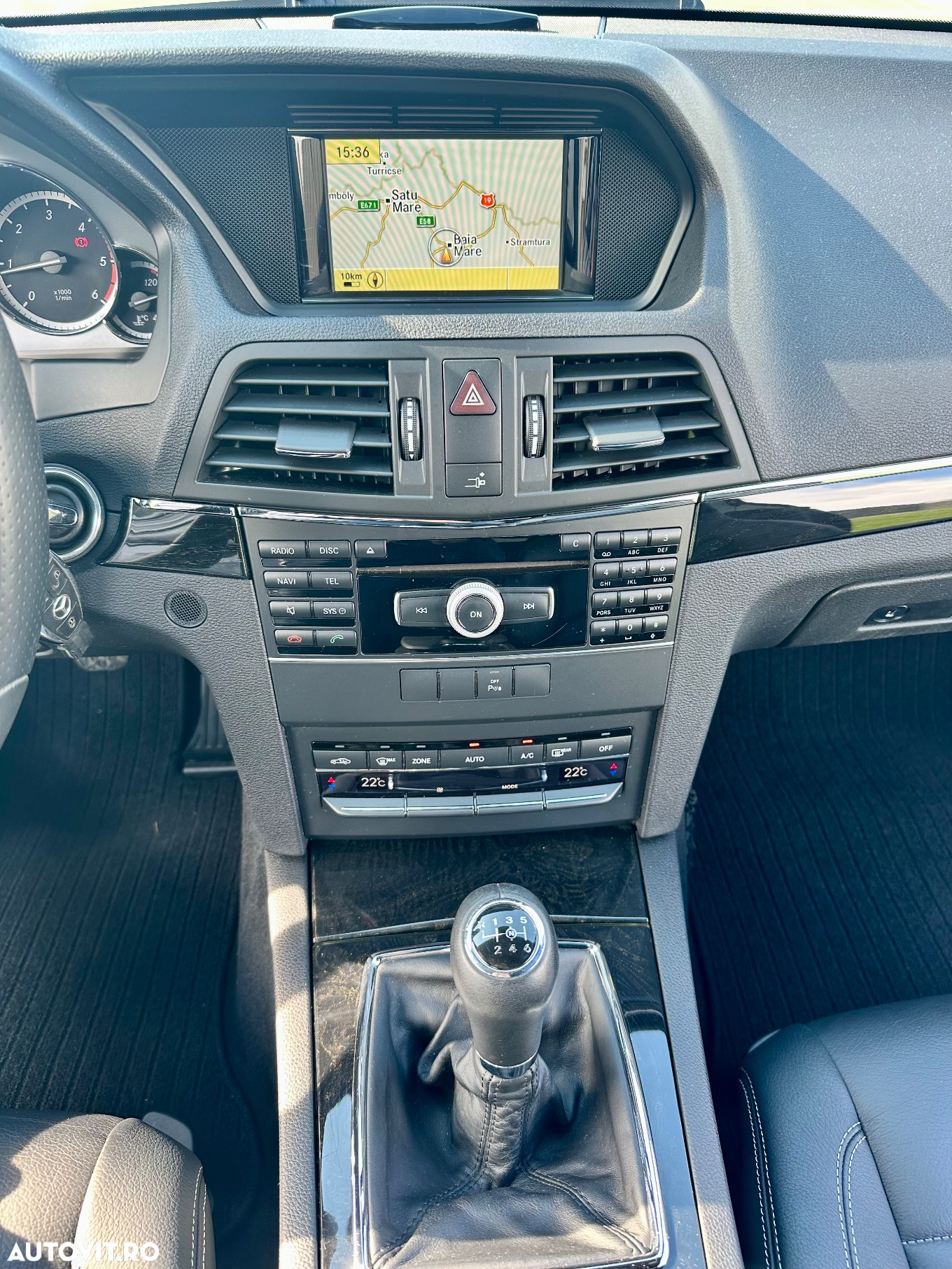 Mercedes-Benz E 220 CDI Coupe - 10