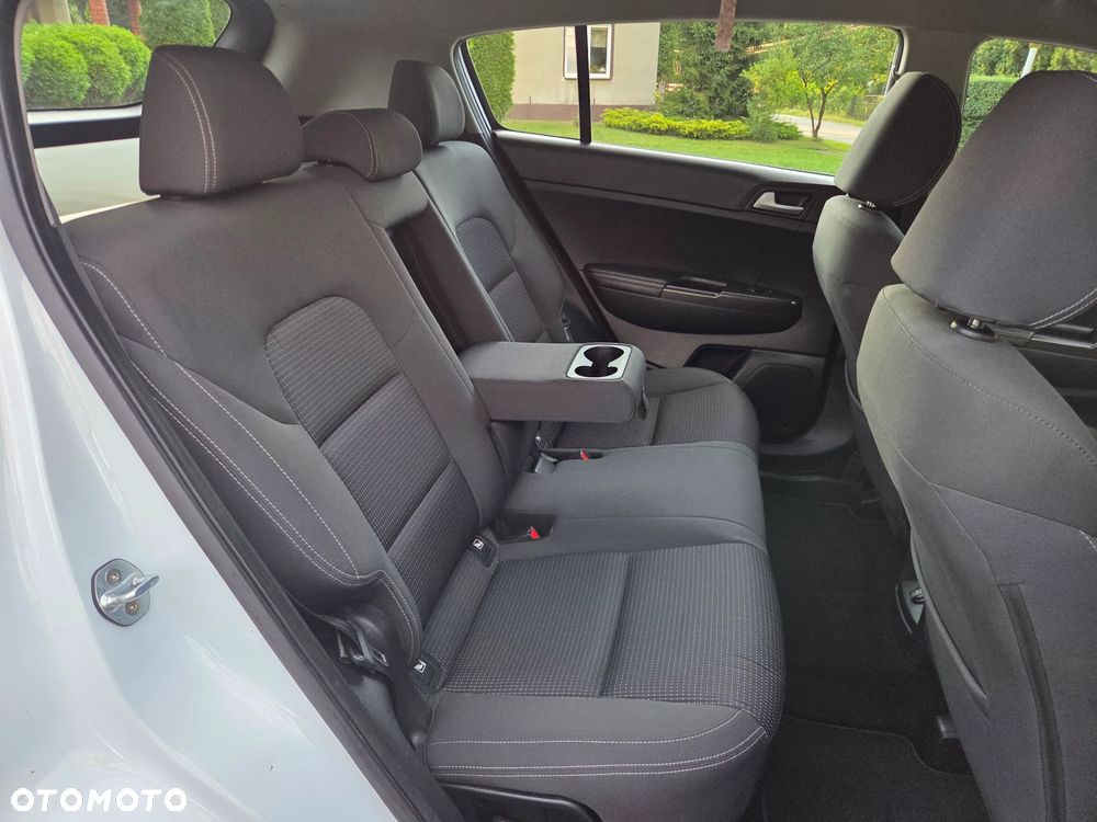 Kia Sportage 1.6 GDI Business Line 2WD - 22