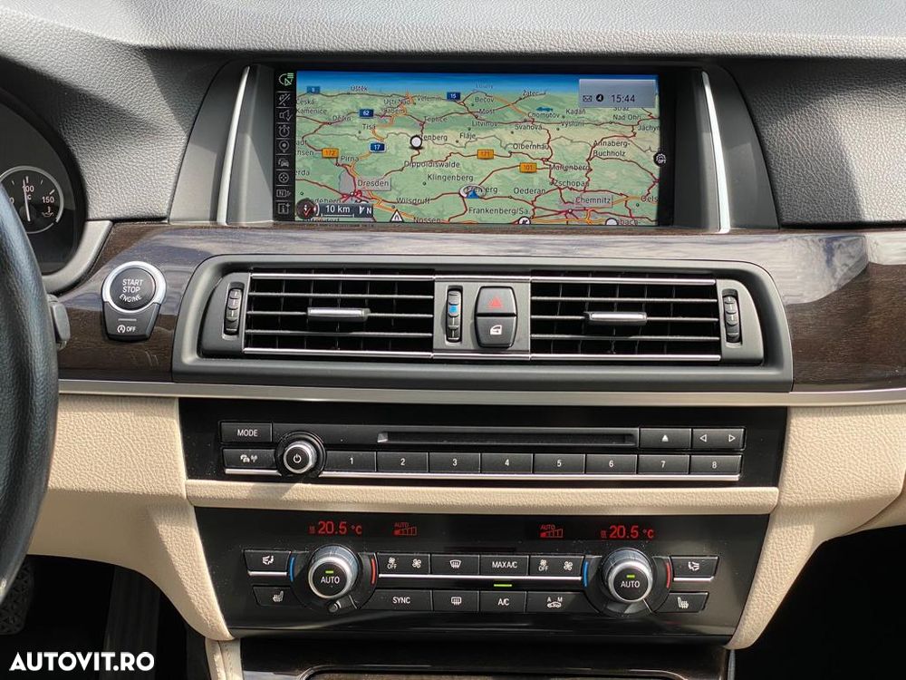 BMW Seria 5 525d xDrive - 8