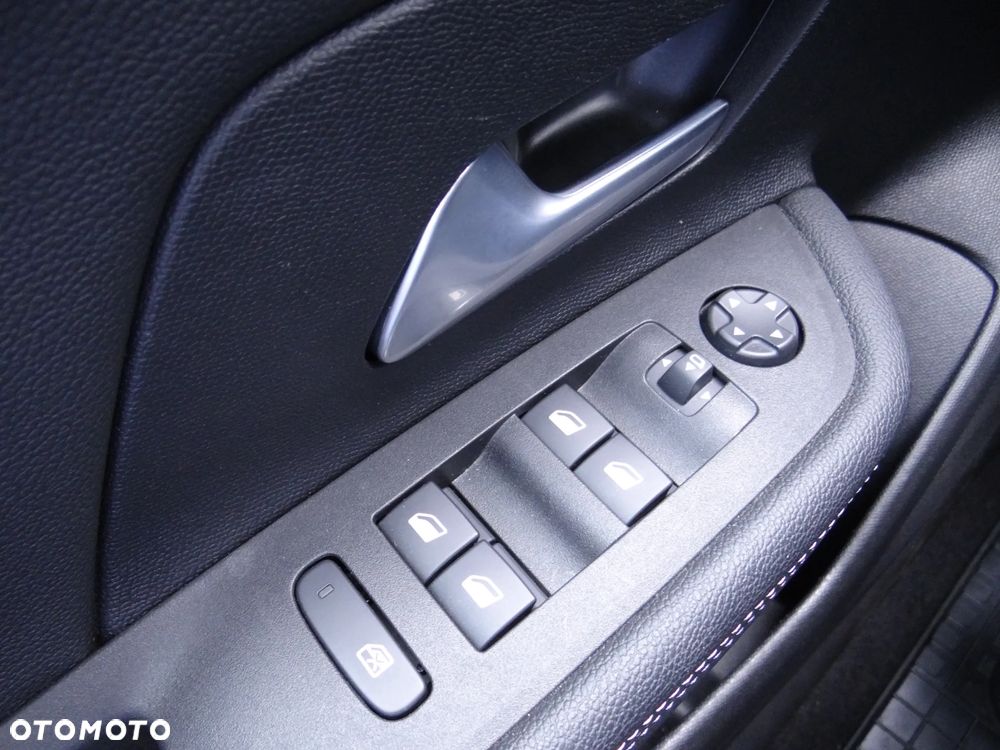 Opel Mokka 1.2 T GS S&S - 11
