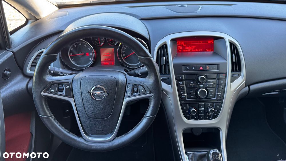 Opel Astra - 25