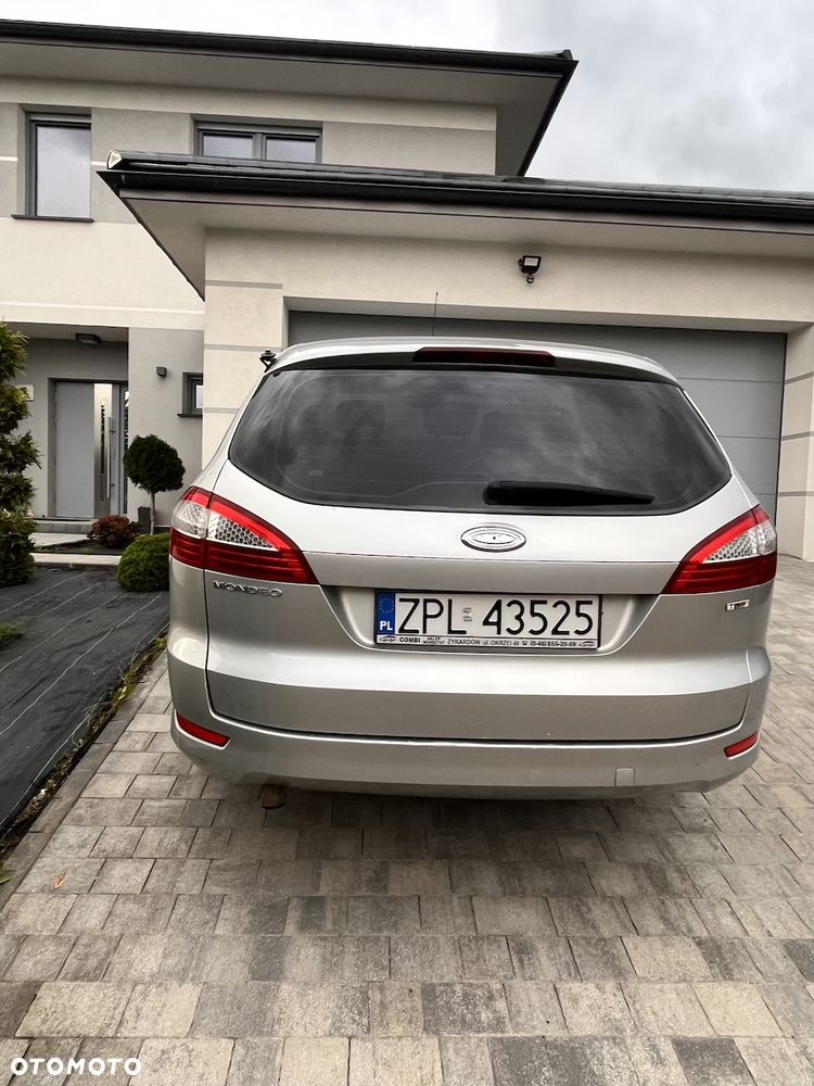 Ford Mondeo 1.8 TDCi Titanium - 24