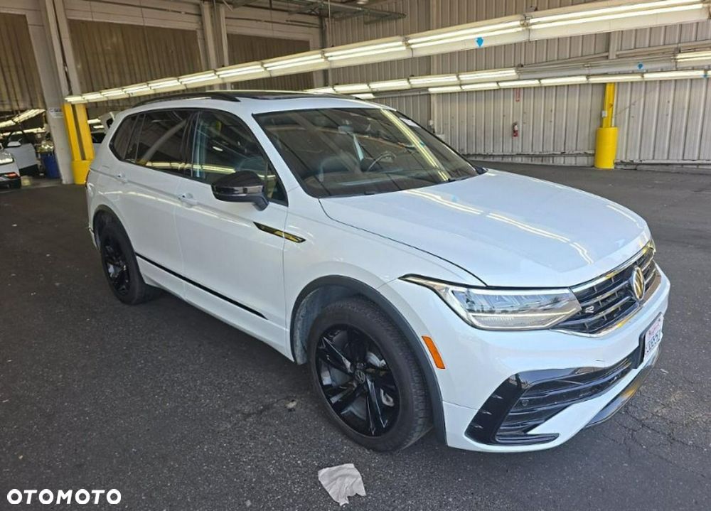 Volkswagen Tiguan - 3