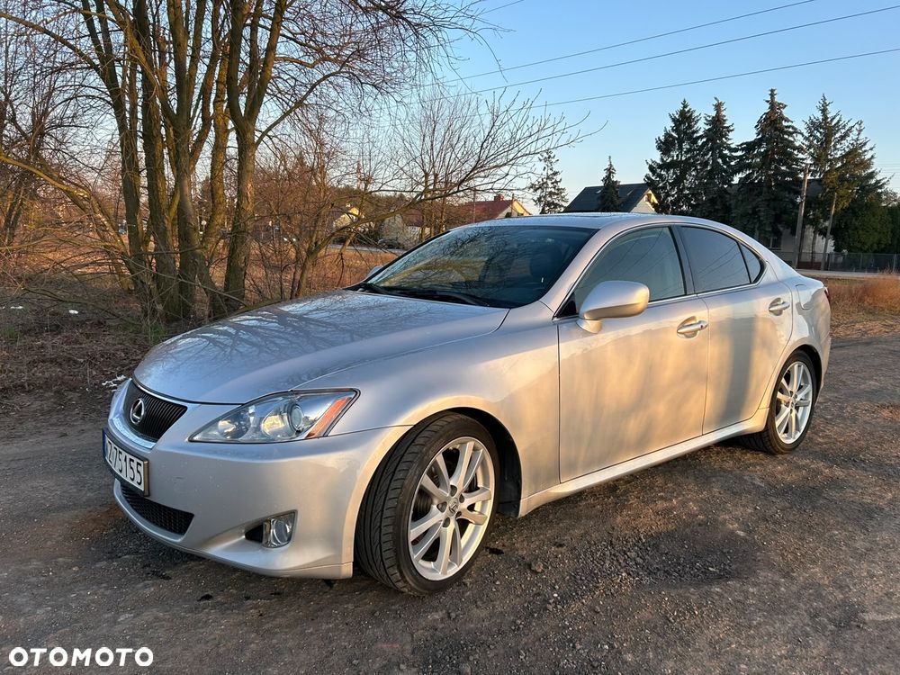 Lexus IS 250 Luxury Line - 3