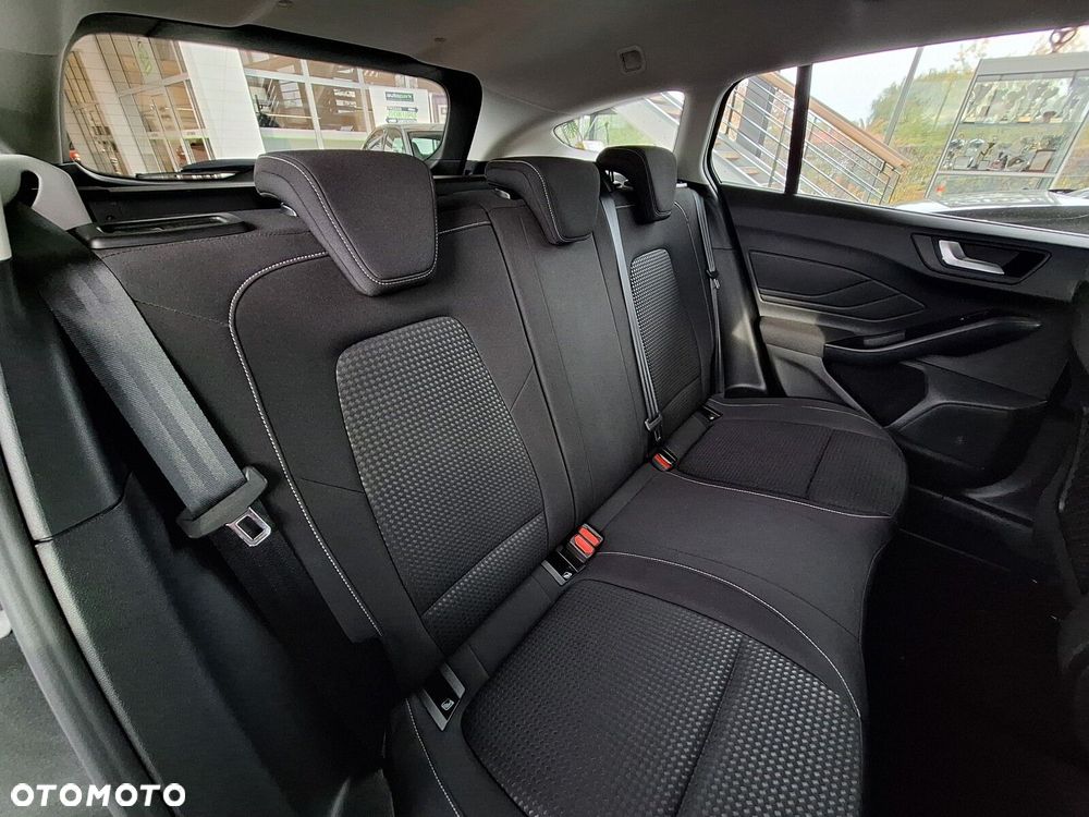 Ford Focus SW 1.5 EcoBlue SCR Connected - 20