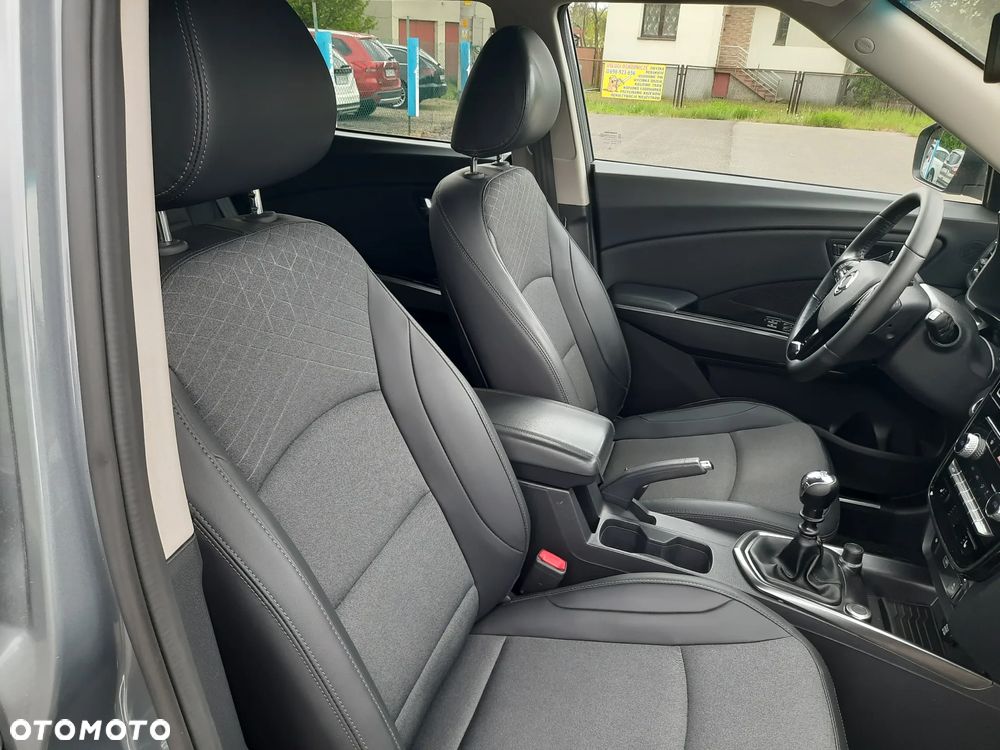 SsangYong/KGM Tivoli 1.5 T-GDI Sapphire - 25
