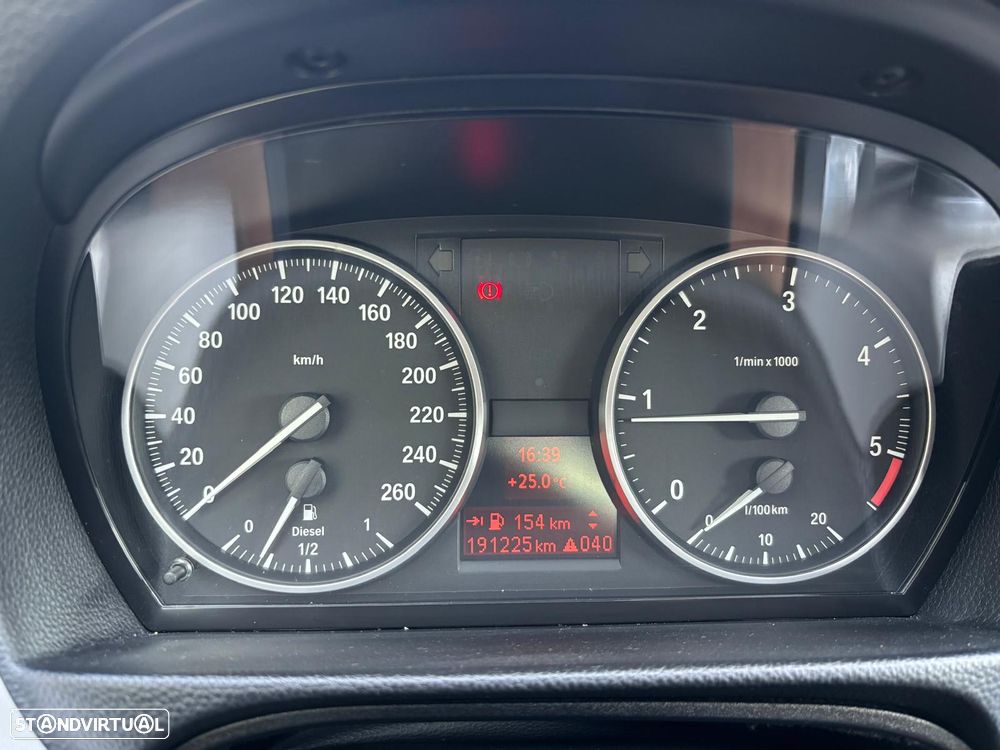 BMW 318 d - 42