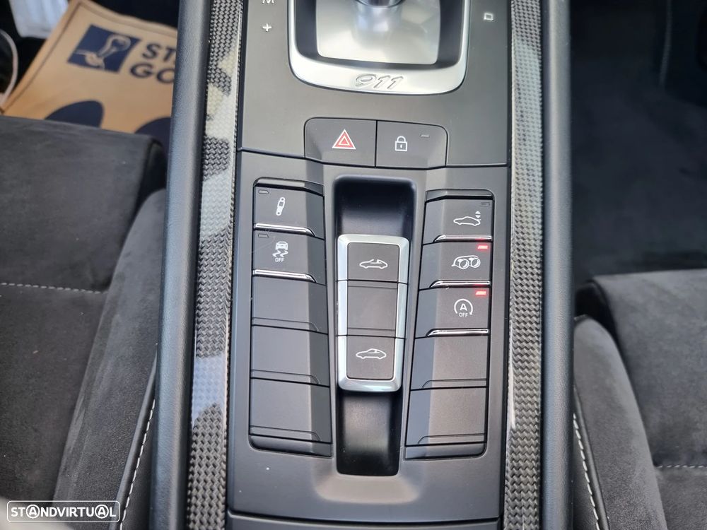 Porsche 911 (991) Targa 4 GTS PDK - 36