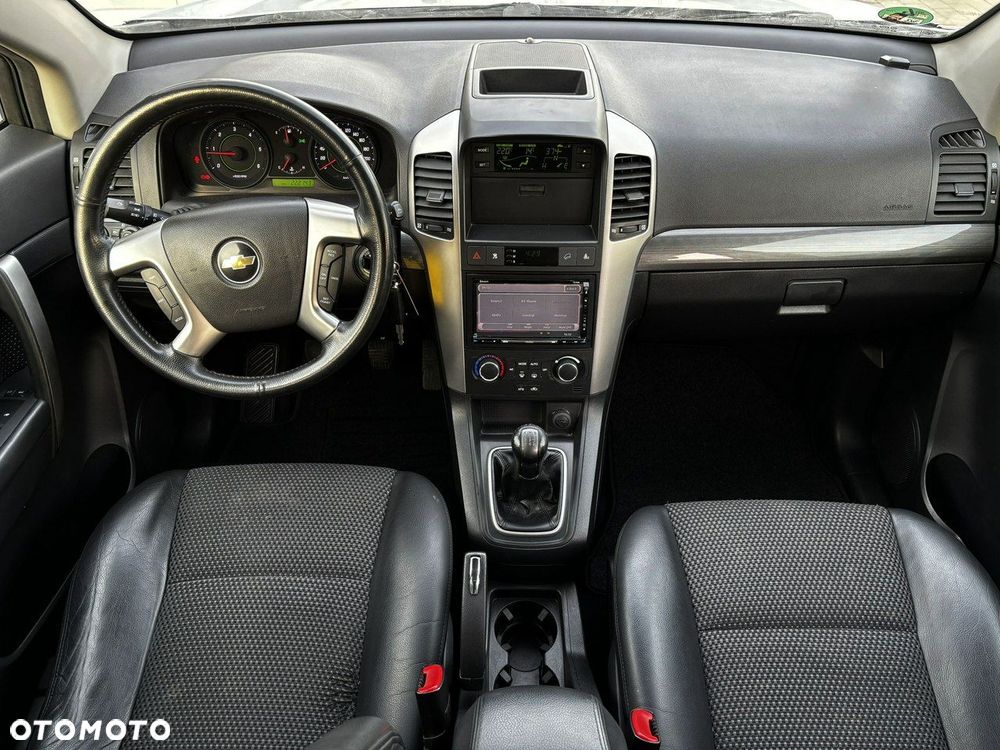 Chevrolet Captiva 2.0 2WD 5 Sitzer LS - 18