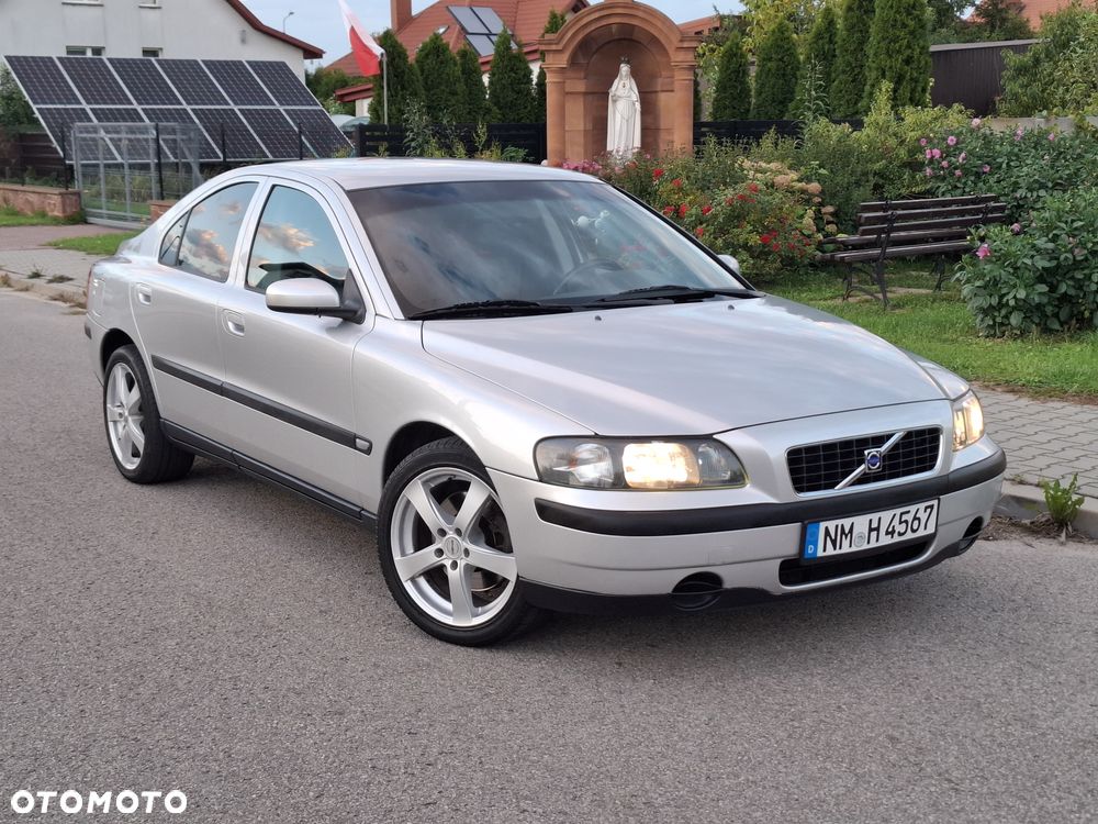 Volvo S60 2.4 Momentum - 3
