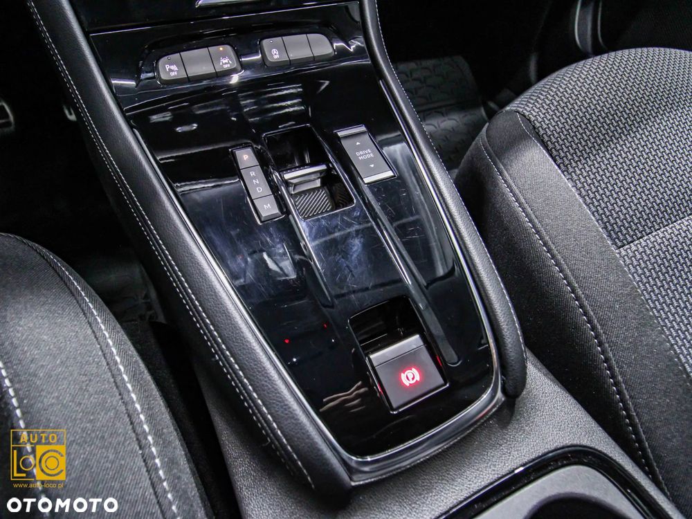 Opel Grandland 1.2 T Business Edition S&S - 28