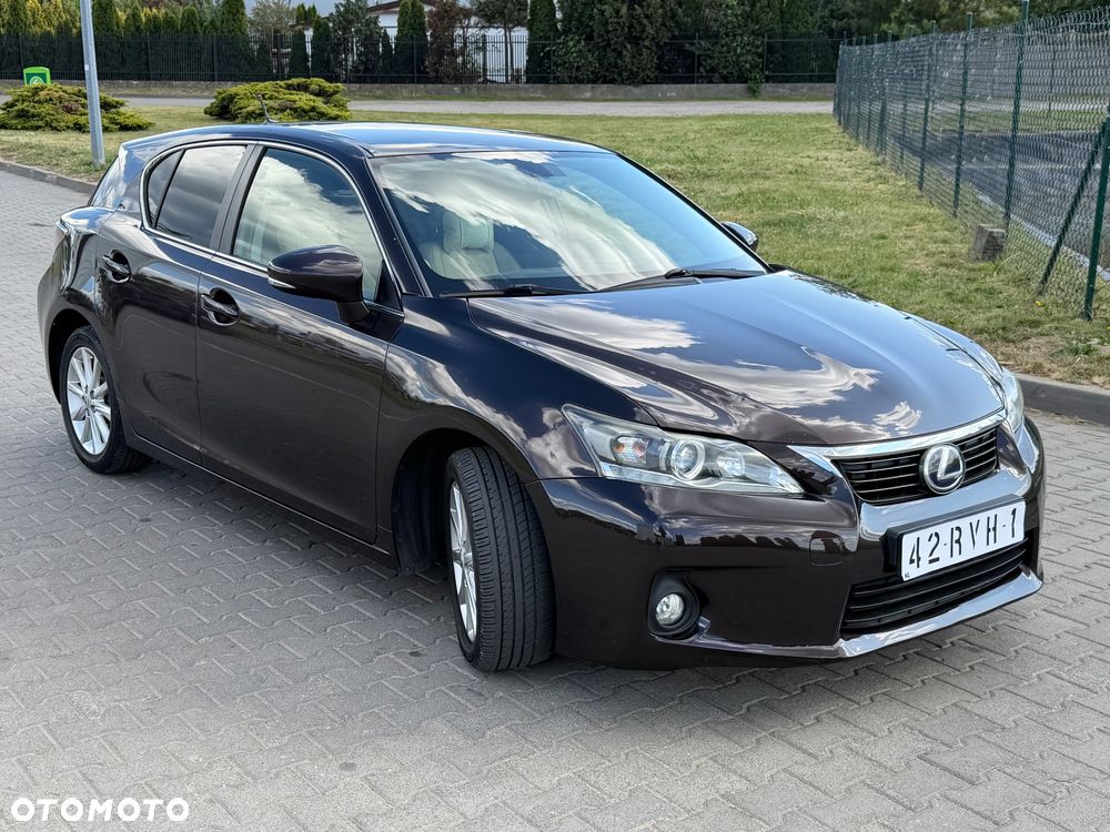 Lexus CT 200h Prestige - 4