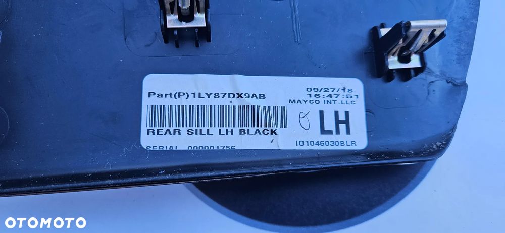 JEEP GRAND CHEROKEE WK2 LIFT listwa progowa ozdobna listwa progu wewnętrzna Nakładka na próg - 10