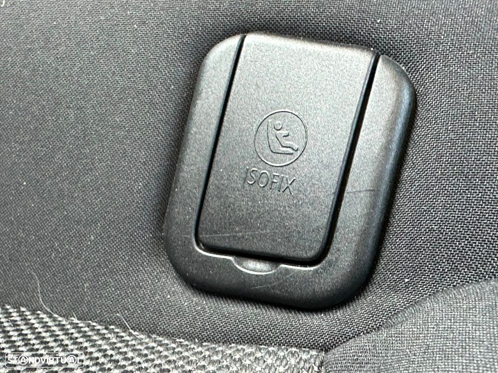 MINI 3 Portas One D - 21