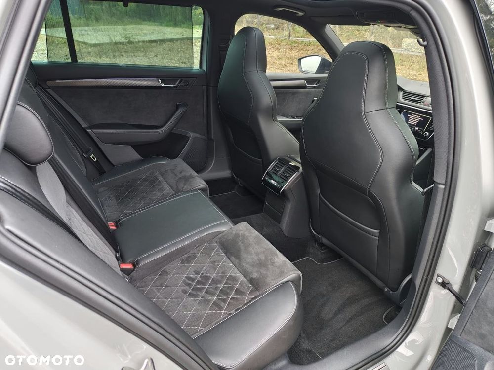Skoda Superb 2.0 TSI 4x4 Sportline DSG - 37