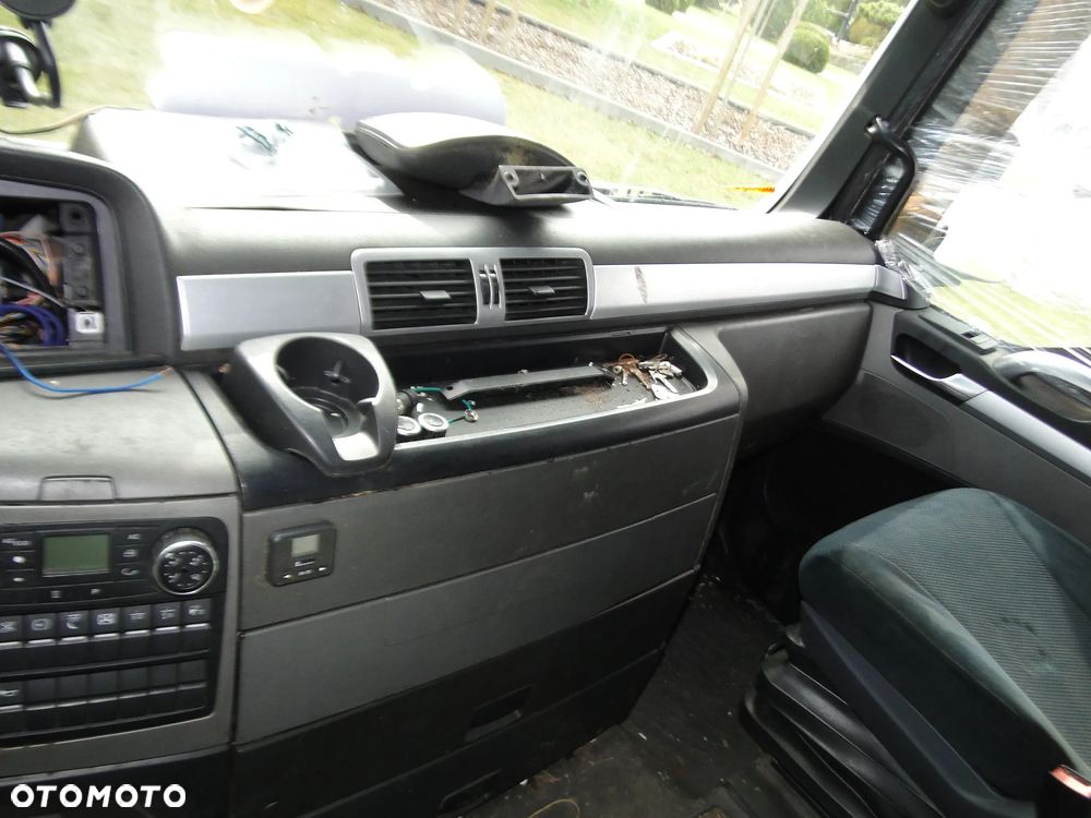 MAN TGX I XXL 18.480 KABINA SPOILERY KOMPLETNA 07-12r EUROPA - 22