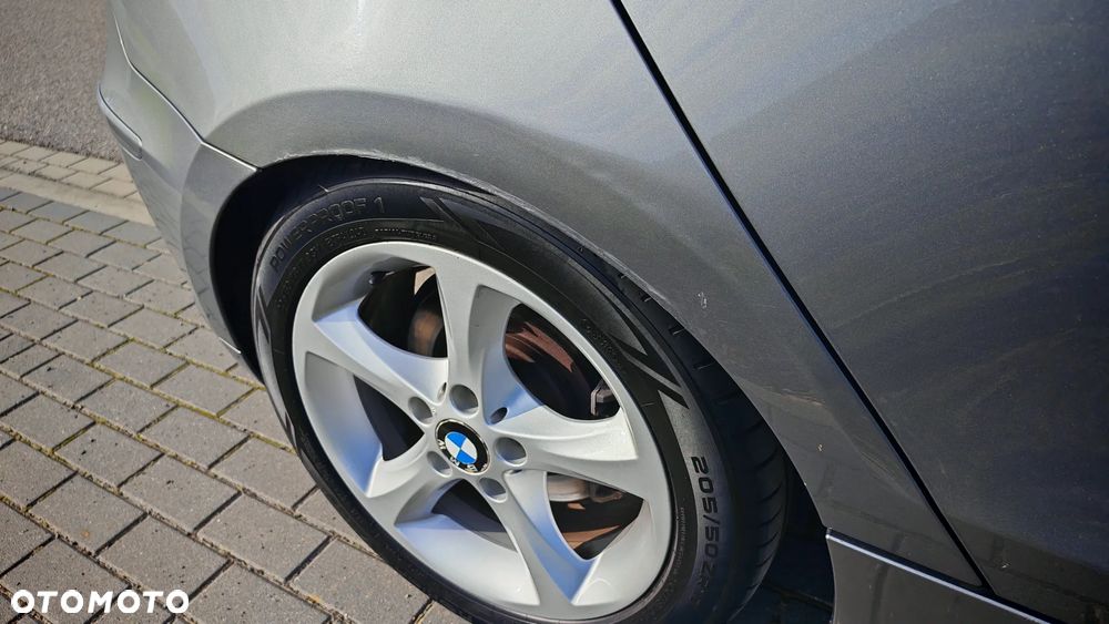 BMW Seria 1 120d - 19