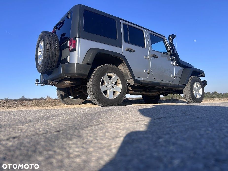 Jeep Wrangler - 6
