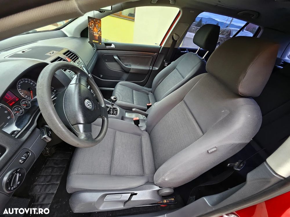 Volkswagen Golf 1.6 Comfortline - 13