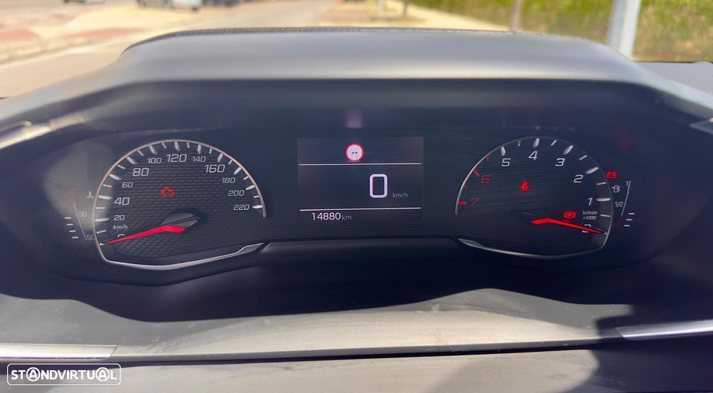 Peugeot 208 1.2 PureTech Active Pack - 6