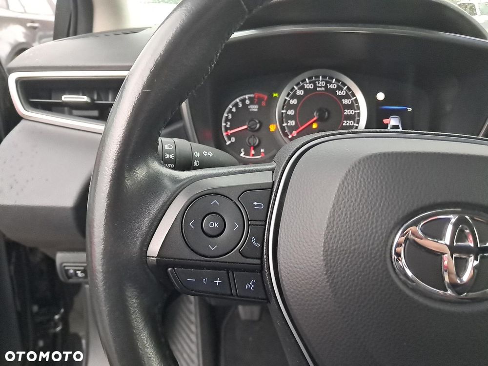 Toyota Corolla - 23