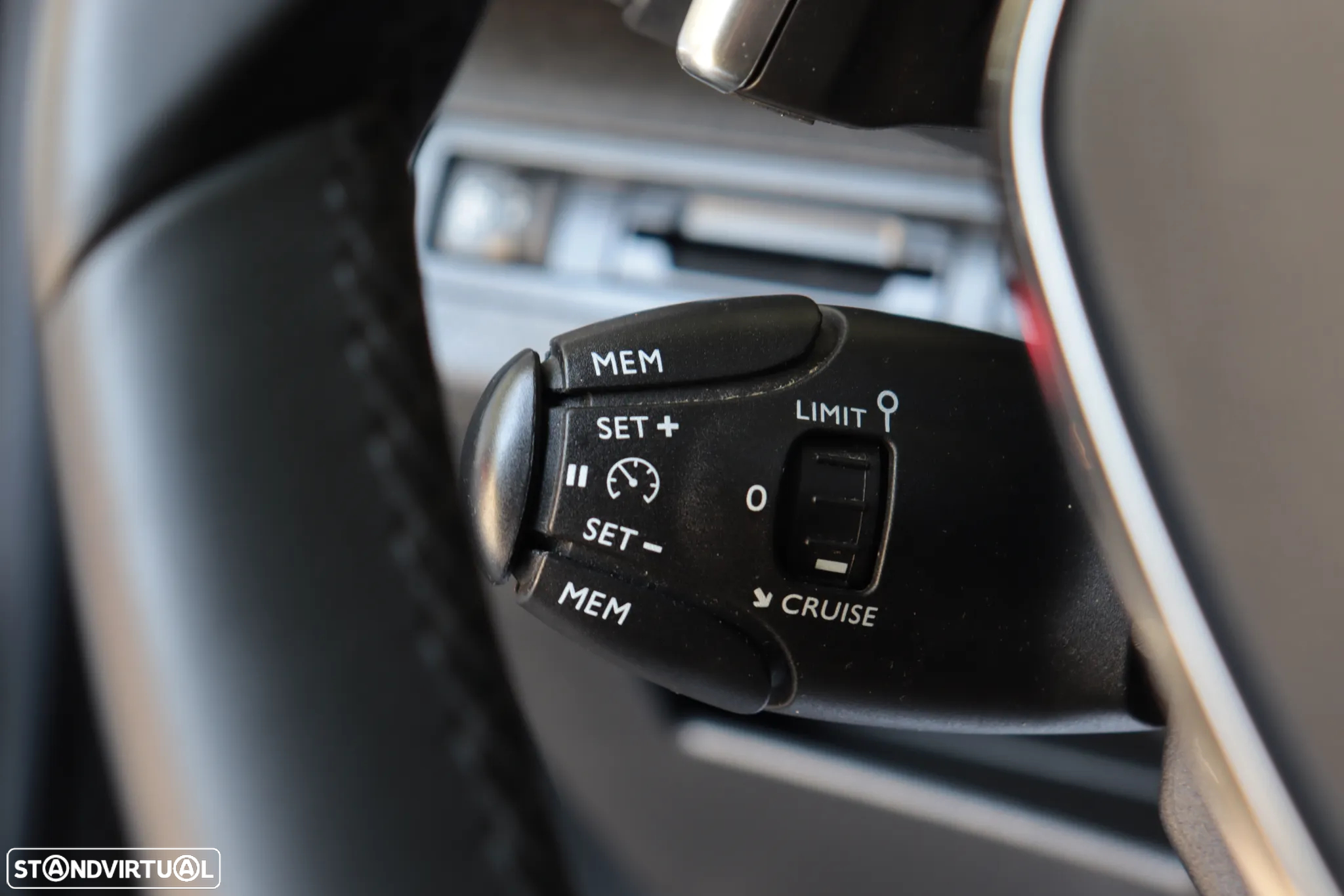 Peugeot 3008 PureTech 130 Stop & Start GPF EAT8 Active - 24