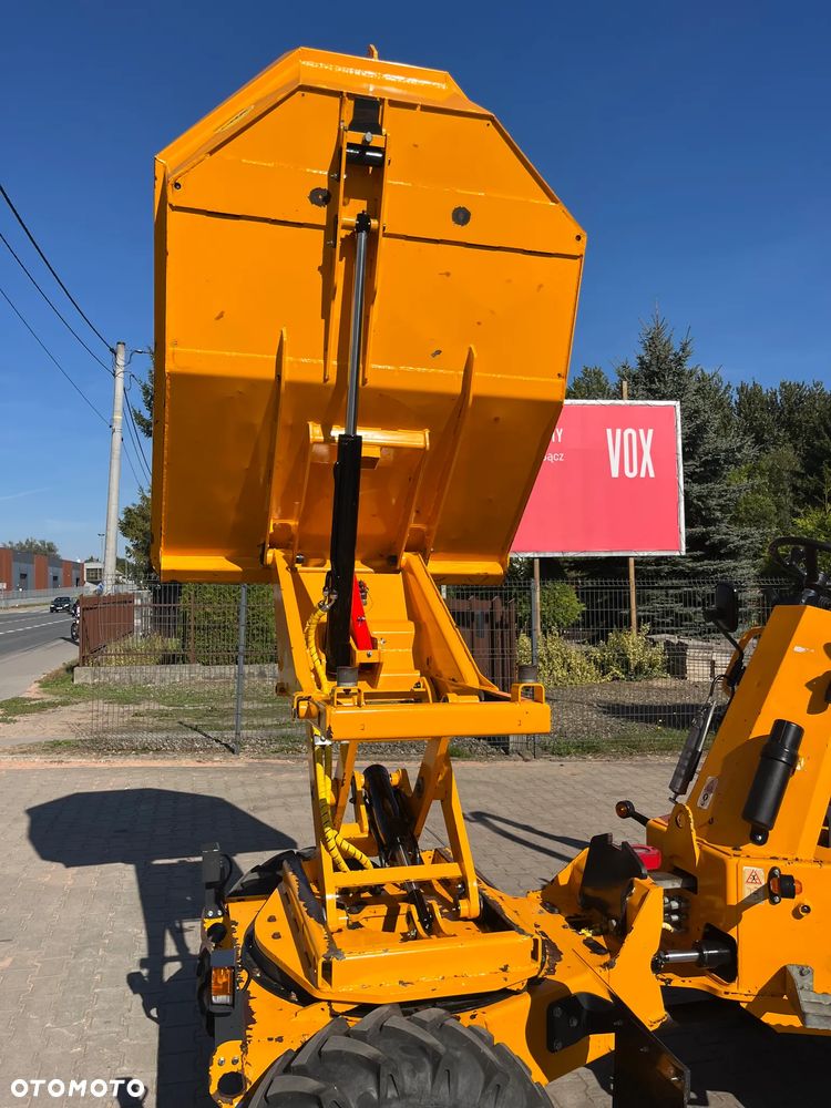 Thwaites Mach 471 2 Tonne Hydrostatic - 15