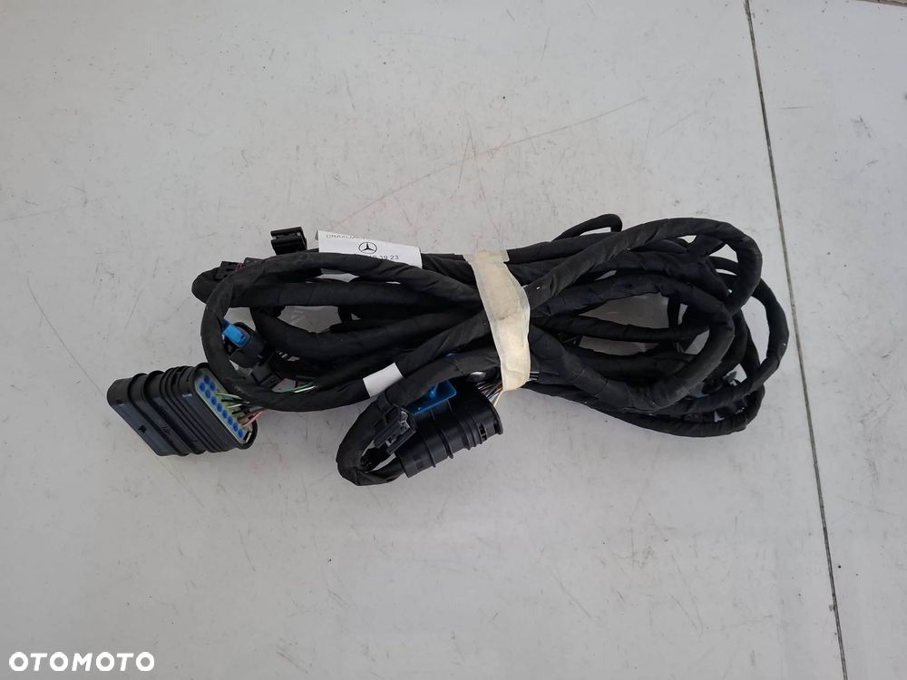 WIĄZKA PDC CZUJNIKÓW PARKOWANIA PRZÓD PRZEDNIA MERCEDES W214 a2145403923