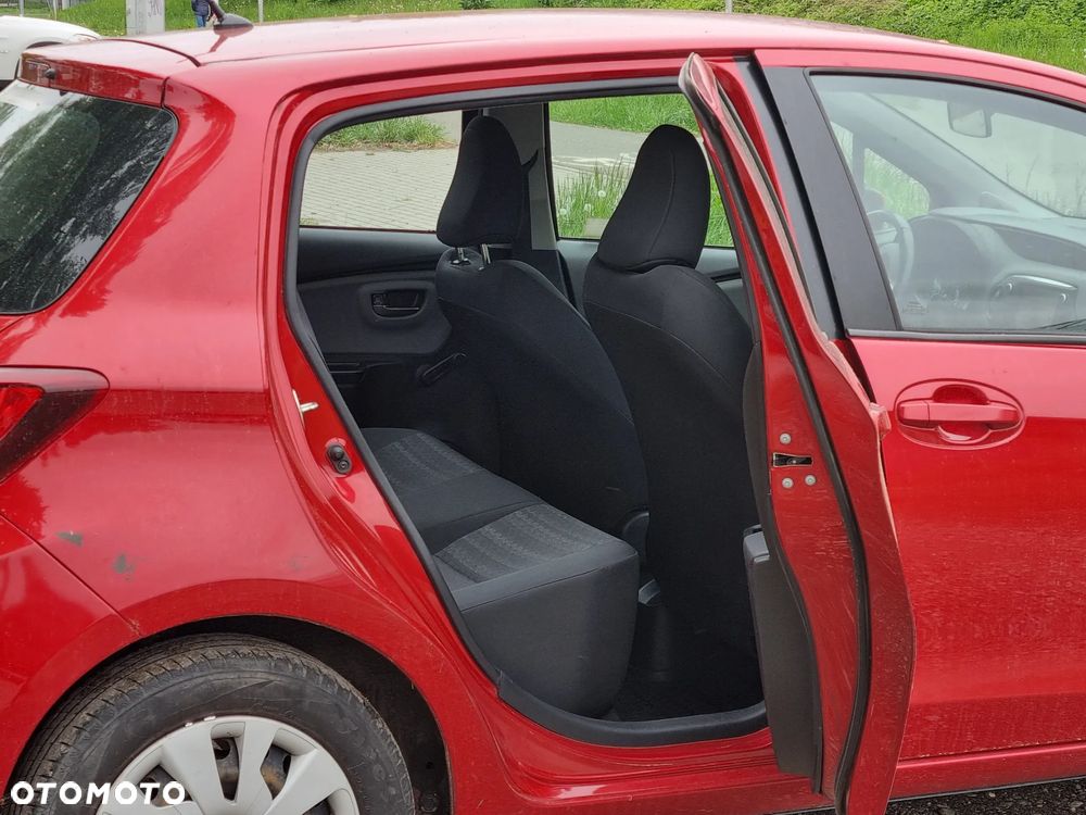 Toyota Yaris - 14