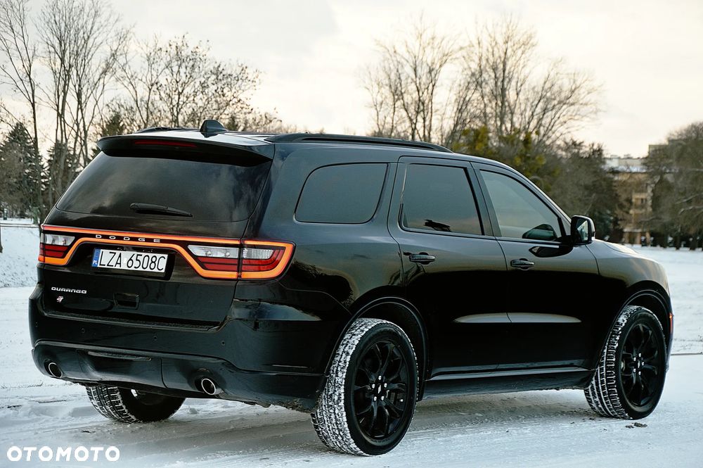 Dodge Durango 5.7 R/T - 18