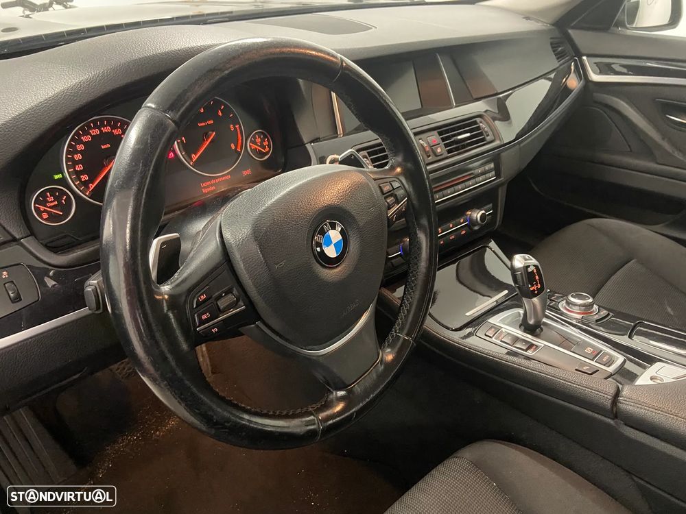 BMW 518 d Line Luxury Auto - 7