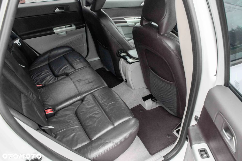 Volvo V50 T5 Summum AWD - 21