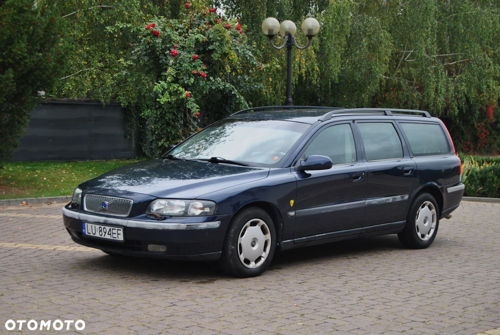 Volvo V70 D5 - 1