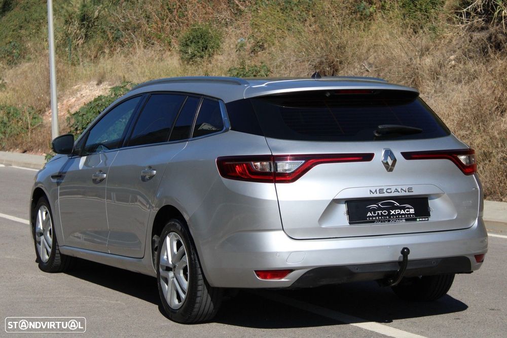 Renault Mégane Sport Tourer 1.5 dCi Limited EDC - 9